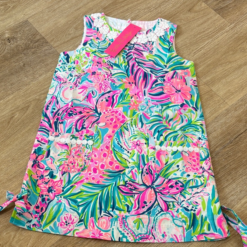 Vibrant Sleeveless Tropical Dress